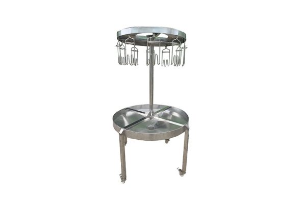 Eviscerate table