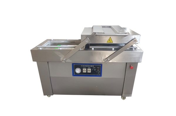 Vacuum packing machine